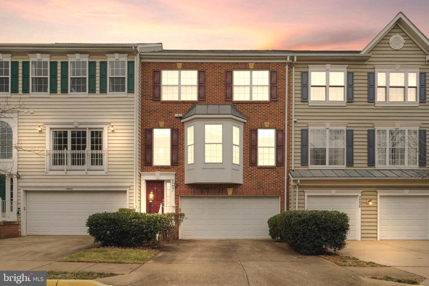 20831 MIRANDA FALLS SQ, STERLING, Virginia 20165, 3 Bedrooms Bedrooms, ,3 BathroomsBathrooms,Residential,For sale,20831 MIRANDA FALLS SQ,VALO2112380 MLS # VALO2112380