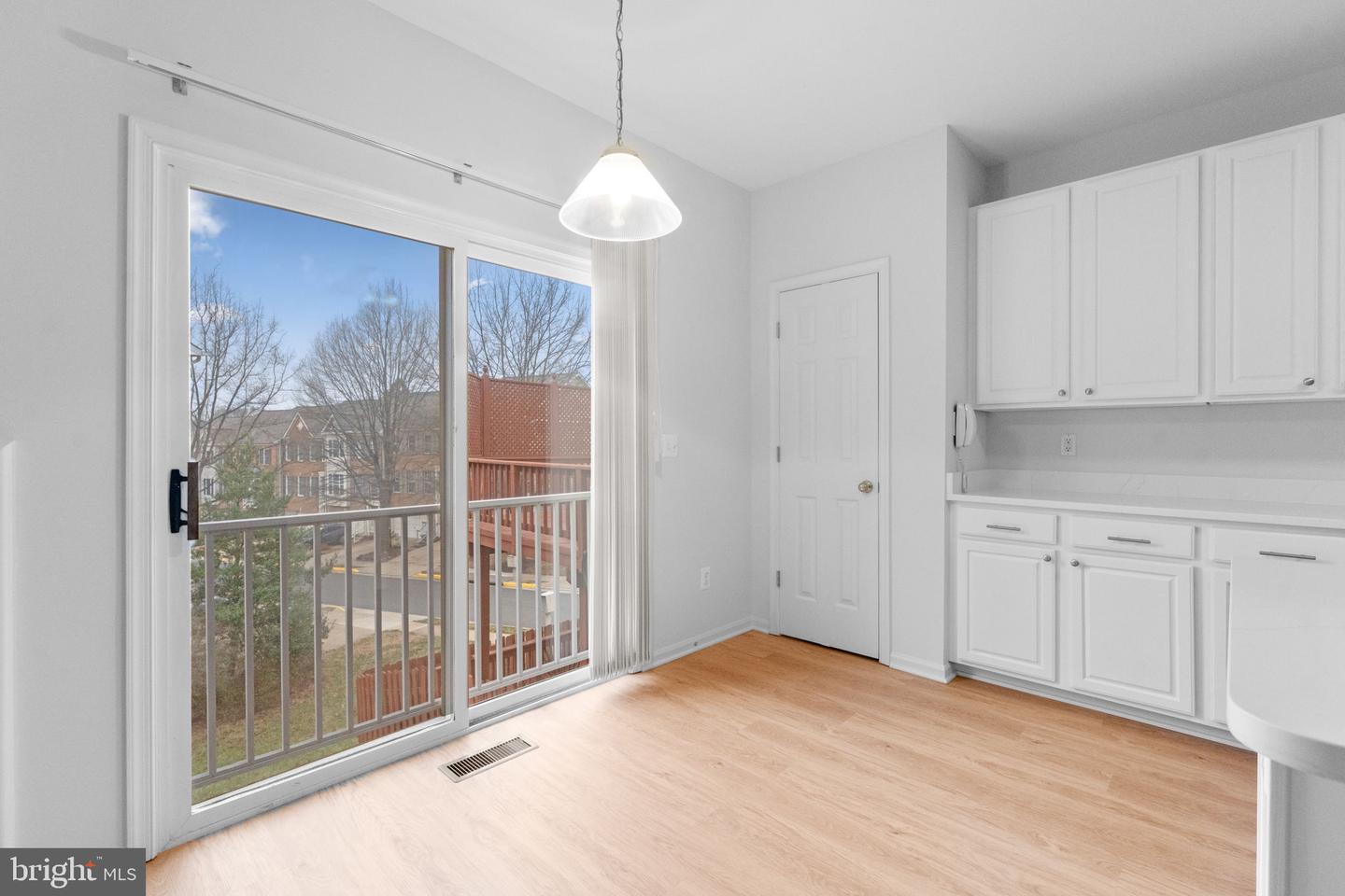 20831 MIRANDA FALLS SQ, STERLING, Virginia 20165, 3 Bedrooms Bedrooms, ,3 BathroomsBathrooms,Residential,For sale,20831 MIRANDA FALLS SQ,VALO2112380 MLS # VALO2112380 20831 MIRANDA FALLS SQ, STERLING, Virginia 20165, 3 Bedrooms Bedrooms, ,3 BathroomsBathrooms,Residential,For sale,20831 MIRANDA FALLS SQ,VALO2112380 MLS # VALO2112380