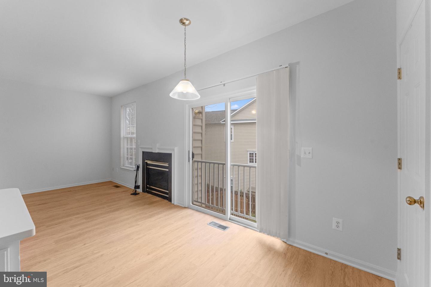 20831 MIRANDA FALLS SQ, STERLING, Virginia 20165, 3 Bedrooms Bedrooms, ,3 BathroomsBathrooms,Residential,For sale,20831 MIRANDA FALLS SQ,VALO2112380 MLS # VALO2112380 20831 MIRANDA FALLS SQ, STERLING, Virginia 20165, 3 Bedrooms Bedrooms, ,3 BathroomsBathrooms,Residential,For sale,20831 MIRANDA FALLS SQ,VALO2112380 MLS # VALO2112380