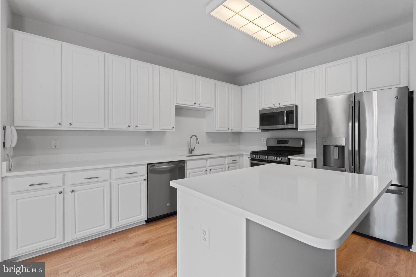 20831 MIRANDA FALLS SQ, STERLING, Virginia 20165, 3 Bedrooms Bedrooms, ,3 BathroomsBathrooms,Residential,For sale,20831 MIRANDA FALLS SQ,VALO2112380 MLS # VALO2112380 20831 MIRANDA FALLS SQ, STERLING, Virginia 20165, 3 Bedrooms Bedrooms, ,3 BathroomsBathrooms,Residential,For sale,20831 MIRANDA FALLS SQ,VALO2112380 MLS # VALO2112380