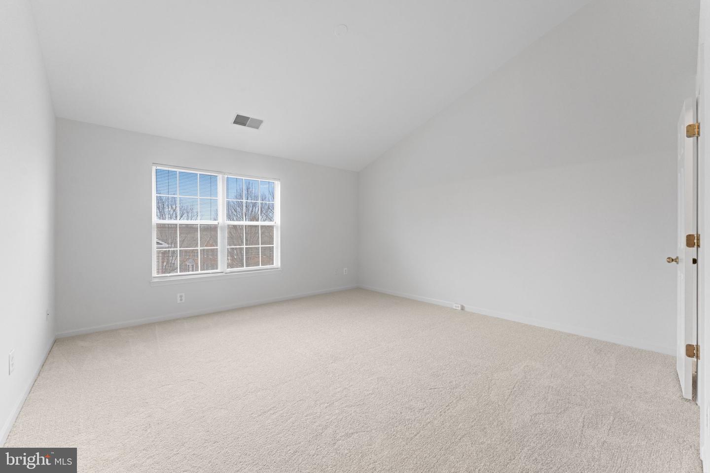 20831 MIRANDA FALLS SQ, STERLING, Virginia 20165, 3 Bedrooms Bedrooms, ,3 BathroomsBathrooms,Residential,For sale,20831 MIRANDA FALLS SQ,VALO2112380 MLS # VALO2112380 20831 MIRANDA FALLS SQ, STERLING, Virginia 20165, 3 Bedrooms Bedrooms, ,3 BathroomsBathrooms,Residential,For sale,20831 MIRANDA FALLS SQ,VALO2112380 MLS # VALO2112380