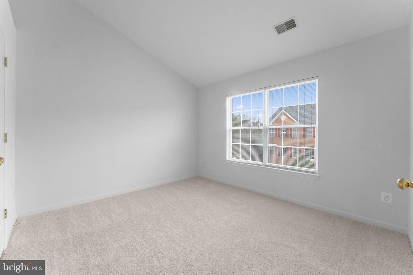 20831 MIRANDA FALLS SQ, STERLING, Virginia 20165, 3 Bedrooms Bedrooms, ,3 BathroomsBathrooms,Residential,For sale,20831 MIRANDA FALLS SQ,VALO2112380 MLS # VALO2112380 20831 MIRANDA FALLS SQ, STERLING, Virginia 20165, 3 Bedrooms Bedrooms, ,3 BathroomsBathrooms,Residential,For sale,20831 MIRANDA FALLS SQ,VALO2112380 MLS # VALO2112380