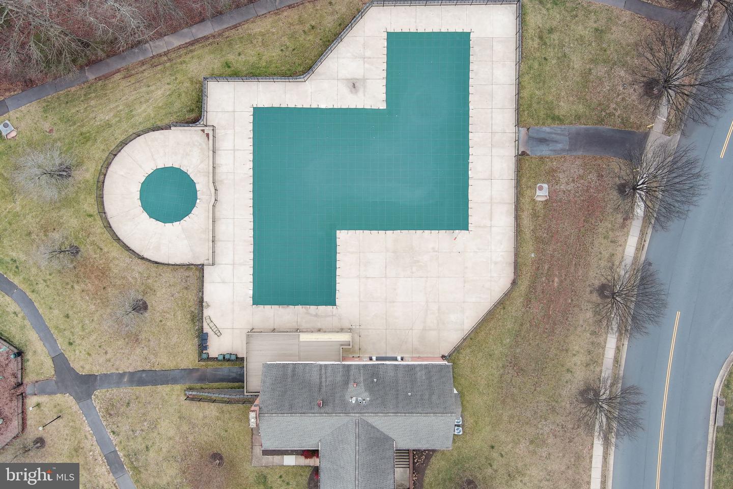 20831 MIRANDA FALLS SQ, STERLING, Virginia 20165, 3 Bedrooms Bedrooms, ,3 BathroomsBathrooms,Residential,For sale,20831 MIRANDA FALLS SQ,VALO2112380 MLS # VALO2112380 20831 MIRANDA FALLS SQ, STERLING, Virginia 20165, 3 Bedrooms Bedrooms, ,3 BathroomsBathrooms,Residential,For sale,20831 MIRANDA FALLS SQ,VALO2112380 MLS # VALO2112380