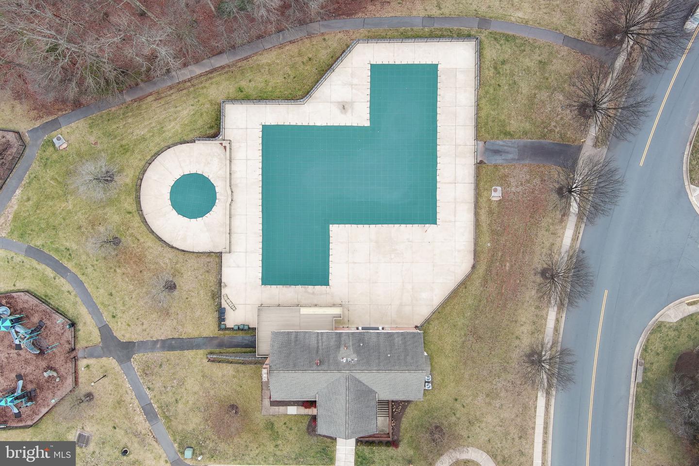 20831 MIRANDA FALLS SQ, STERLING, Virginia 20165, 3 Bedrooms Bedrooms, ,3 BathroomsBathrooms,Residential,For sale,20831 MIRANDA FALLS SQ,VALO2112380 MLS # VALO2112380 20831 MIRANDA FALLS SQ, STERLING, Virginia 20165, 3 Bedrooms Bedrooms, ,3 BathroomsBathrooms,Residential,For sale,20831 MIRANDA FALLS SQ,VALO2112380 MLS # VALO2112380