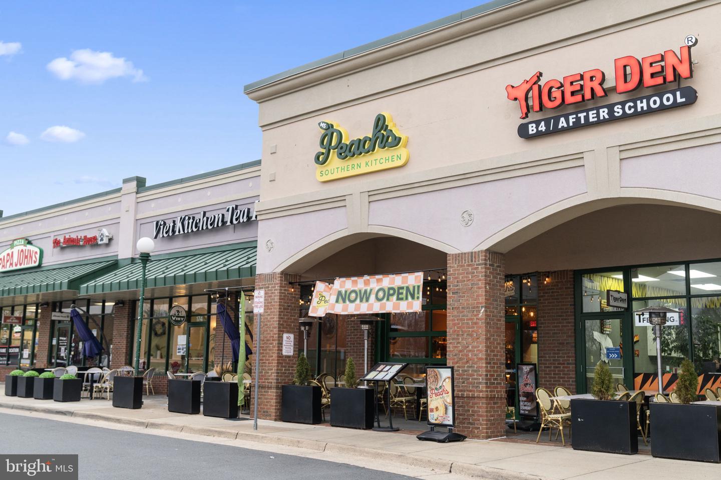 20831 MIRANDA FALLS SQ, STERLING, Virginia 20165, 3 Bedrooms Bedrooms, ,3 BathroomsBathrooms,Residential,For sale,20831 MIRANDA FALLS SQ,VALO2112380 MLS # VALO2112380 20831 MIRANDA FALLS SQ, STERLING, Virginia 20165, 3 Bedrooms Bedrooms, ,3 BathroomsBathrooms,Residential,For sale,20831 MIRANDA FALLS SQ,VALO2112380 MLS # VALO2112380