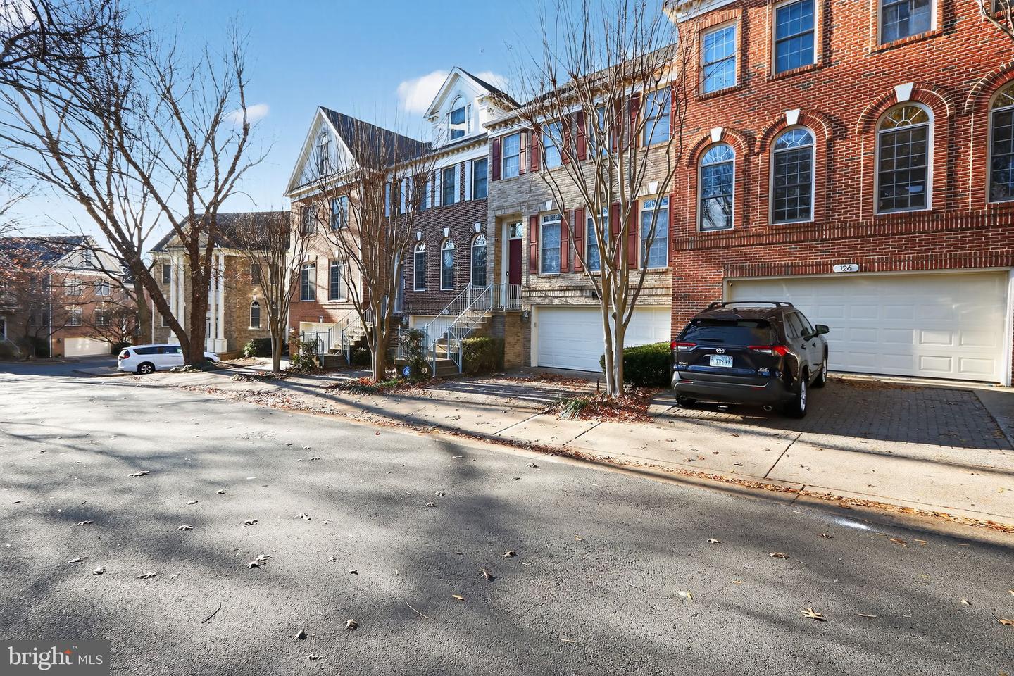 128 REES PL, FALLS CHURCH, Virginia 22046, 4 Bedrooms Bedrooms, ,3 BathroomsBathrooms,Residential,For sale,128 REES PL,VAFA2003496 MLS # VAFA2003496 128 REES PL, FALLS CHURCH, Virginia 22046, 4 Bedrooms Bedrooms, ,3 BathroomsBathrooms,Residential,For sale,128 REES PL,VAFA2003496 MLS # VAFA2003496