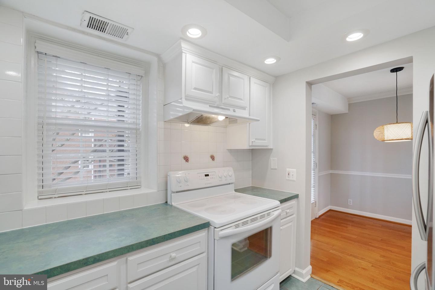 4724 29TH ST S #B2, ARLINGTON, Virginia 22206, 1 Bedroom Bedrooms, ,1 BathroomBathrooms,Residential,For sale,4724 29TH ST S #B2,VAAR2066952 MLS # VAAR2066952 4724 29TH ST S #B2, ARLINGTON, Virginia 22206, 1 Bedroom Bedrooms, ,1 BathroomBathrooms,Residential,For sale,4724 29TH ST S #B2,VAAR2066952 MLS # VAAR2066952