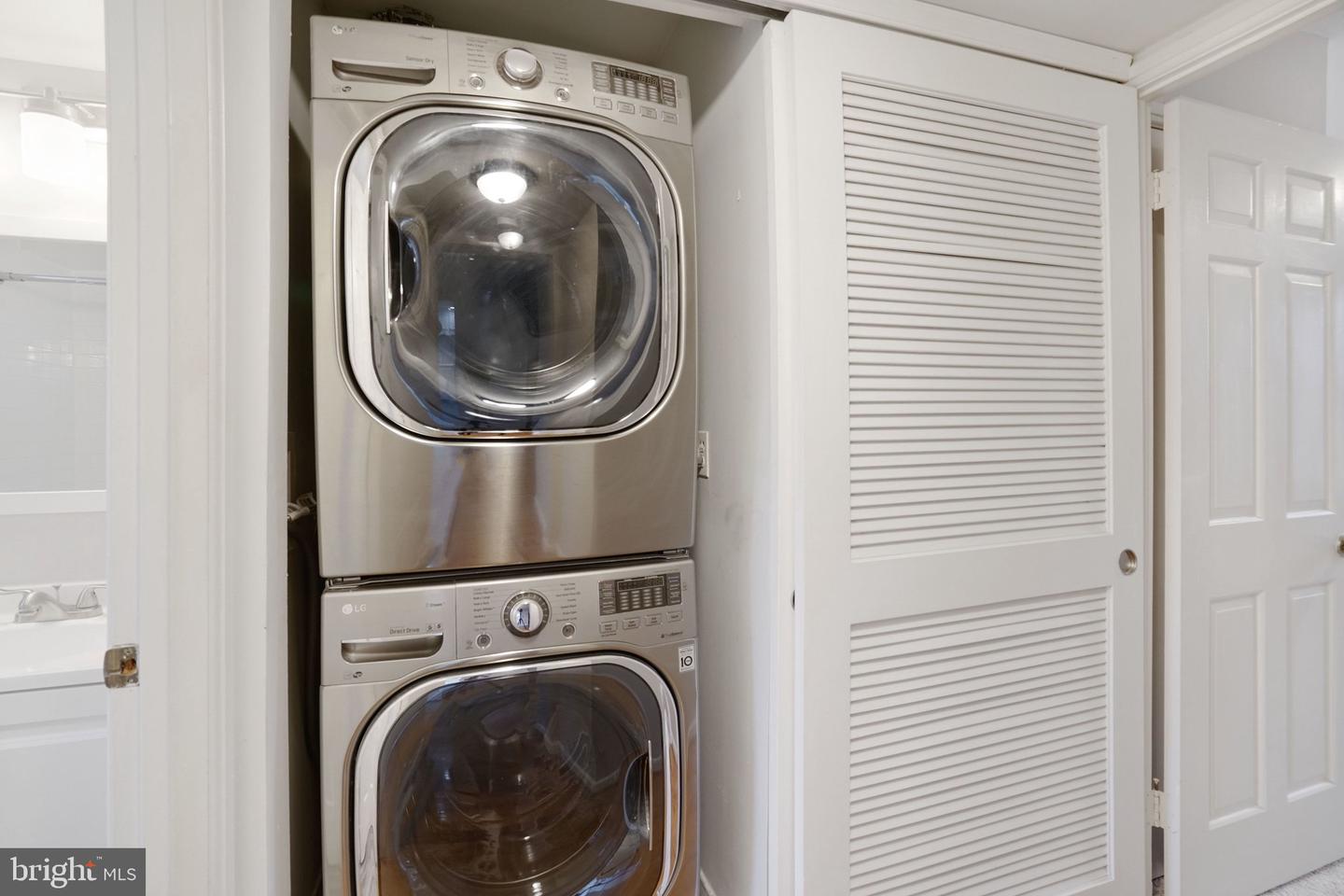 4724 29TH ST S #B2, ARLINGTON, Virginia 22206, 1 Bedroom Bedrooms, ,1 BathroomBathrooms,Residential,For sale,4724 29TH ST S #B2,VAAR2066952 MLS # VAAR2066952 4724 29TH ST S #B2, ARLINGTON, Virginia 22206, 1 Bedroom Bedrooms, ,1 BathroomBathrooms,Residential,For sale,4724 29TH ST S #B2,VAAR2066952 MLS # VAAR2066952