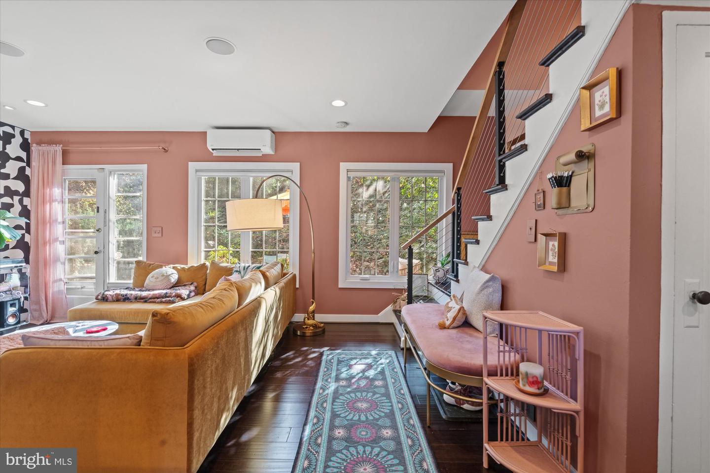 1028 VALLEY DR, ALEXANDRIA, Virginia 22302, 3 Bedrooms Bedrooms, ,1 BathroomBathrooms,Residential,For sale,1028 VALLEY DR,VAAX2052542 MLS # VAAX2052542