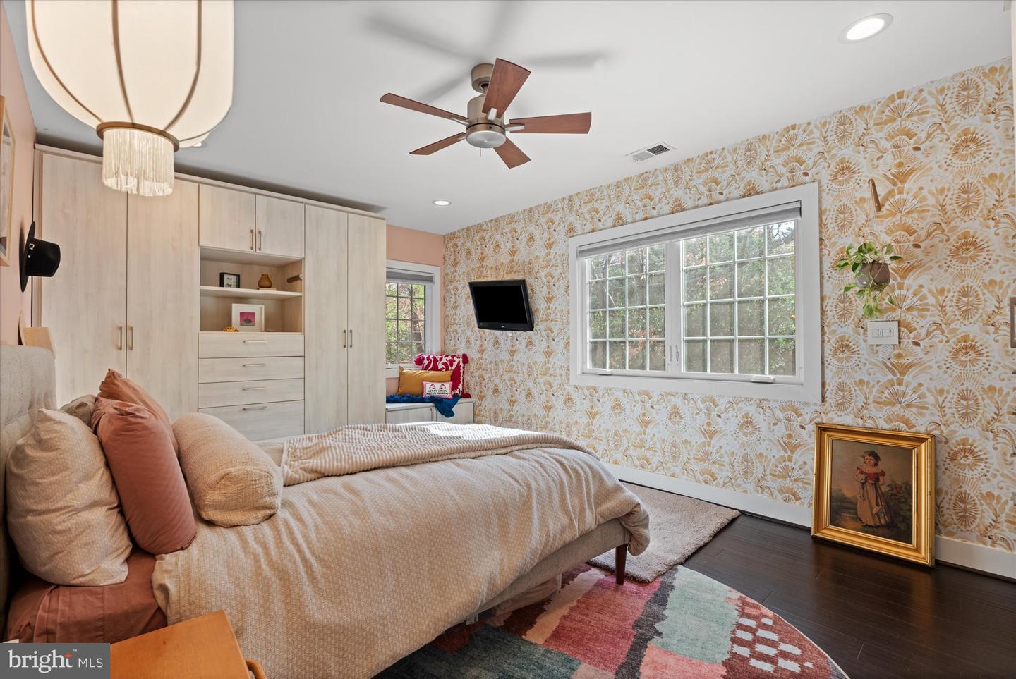 1028 VALLEY DR, ALEXANDRIA, Virginia 22302, 3 Bedrooms Bedrooms, ,1 BathroomBathrooms,Residential,For sale,1028 VALLEY DR,VAAX2052542 MLS # VAAX2052542