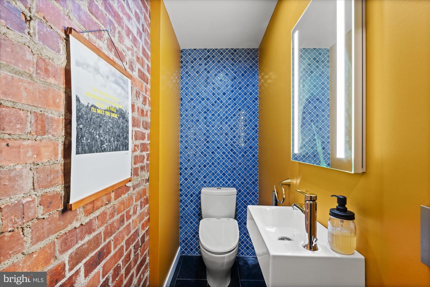 1028 VALLEY DR, ALEXANDRIA, Virginia 22302, 3 Bedrooms Bedrooms, ,1 BathroomBathrooms,Residential,For sale,1028 VALLEY DR,VAAX2052542 MLS # VAAX2052542