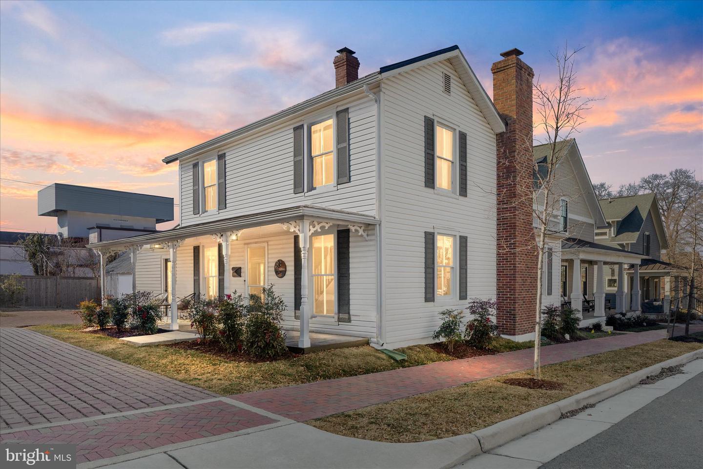 645 JEFFERSON ST, HERNDON, Virginia 20170, 4 Bedrooms Bedrooms, ,2 BathroomsBathrooms,Residential,For sale,645 JEFFERSON ST,VAFX2282958 MLS # VAFX2282958