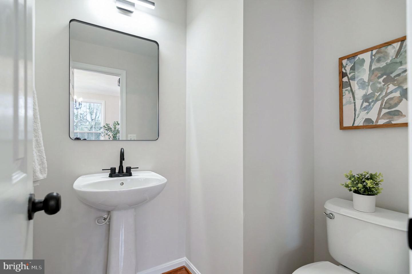 2234 HENRY WATTS LOOP, WOODBRIDGE, Virginia 22191, 4 Bedrooms Bedrooms, ,3 BathroomsBathrooms,Residential,For sale,2234 HENRY WATTS LOOP,VAPW2109414 MLS # VAPW2109414