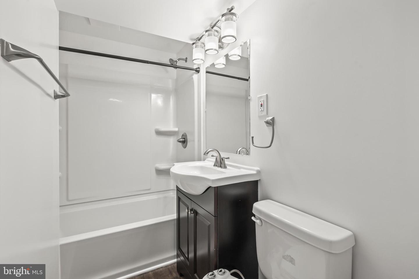 1104 WILKES ST, ALEXANDRIA, Virginia 22314, 3 Bedrooms Bedrooms, ,2 BathroomsBathrooms,Residential,For sale,1104 WILKES ST,VAAX2052598 MLS # VAAX2052598