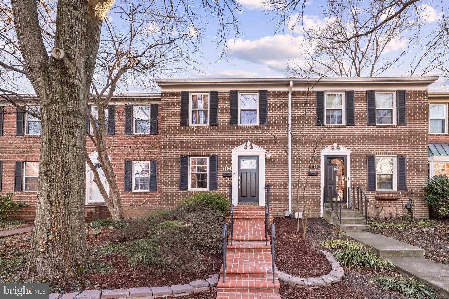 1104 WILKES ST, ALEXANDRIA, Virginia 22314, 3 Bedrooms Bedrooms, ,2 BathroomsBathrooms,Residential,For sale,1104 WILKES ST,VAAX2052598 MLS # VAAX2052598