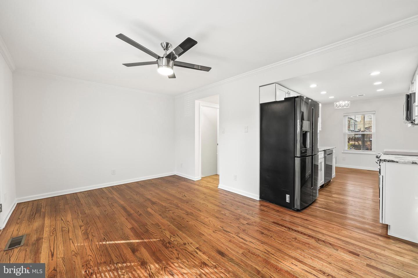 1104 WILKES ST, ALEXANDRIA, Virginia 22314, 3 Bedrooms Bedrooms, ,2 BathroomsBathrooms,Residential,For sale,1104 WILKES ST,VAAX2052598 MLS # VAAX2052598