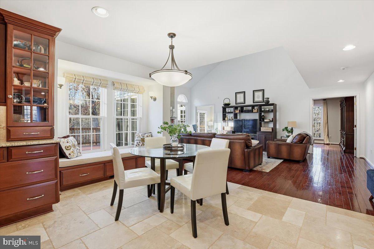 15456 WATERS CREEK DR, CENTREVILLE, Virginia 20120, 4 Bedrooms Bedrooms, ,4 BathroomsBathrooms,Residential,For sale,15456 WATERS CREEK DR,VAFX2283192 MLS # VAFX2283192