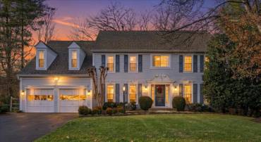 15456 WATERS CREEK DR, CENTREVILLE, Virginia 20120, 4 Bedrooms Bedrooms, ,4 BathroomsBathrooms,Residential,For sale,15456 WATERS CREEK DR,VAFX2283192 MLS # VAFX2283192