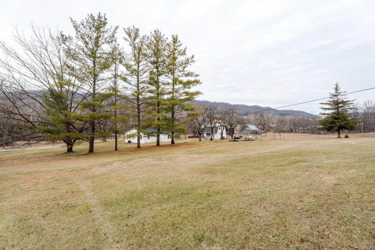 11918 TURLEYTOWN RD, BROADWAY, Virginia 22815, 3 Bedrooms Bedrooms, ,1 BathroomBathrooms,Residential,11918 TURLEYTOWN RD,672689 MLS # 672689