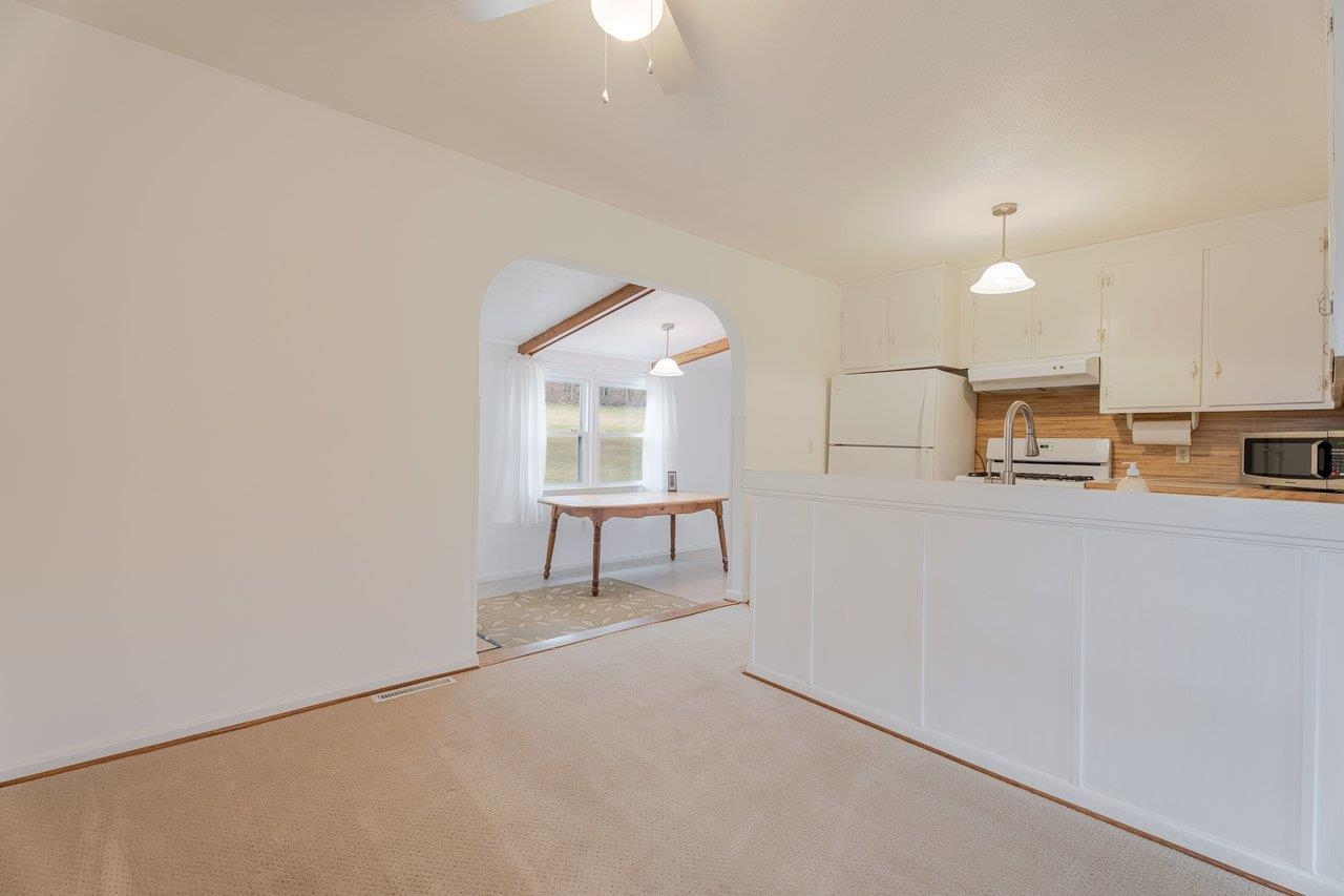 11918 TURLEYTOWN RD, BROADWAY, Virginia 22815, 3 Bedrooms Bedrooms, ,1 BathroomBathrooms,Residential,11918 TURLEYTOWN RD,672689 MLS # 672689