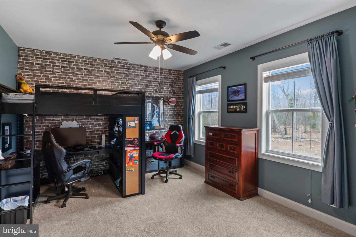 12300 MEADOWLAND LN, NOKESVILLE, Virginia 20181, 5 Bedrooms Bedrooms, 13 Rooms Rooms,3 BathroomsBathrooms,Residential,For sale,12300 MEADOWLAND LN,VAPW2109610 MLS # VAPW2109610