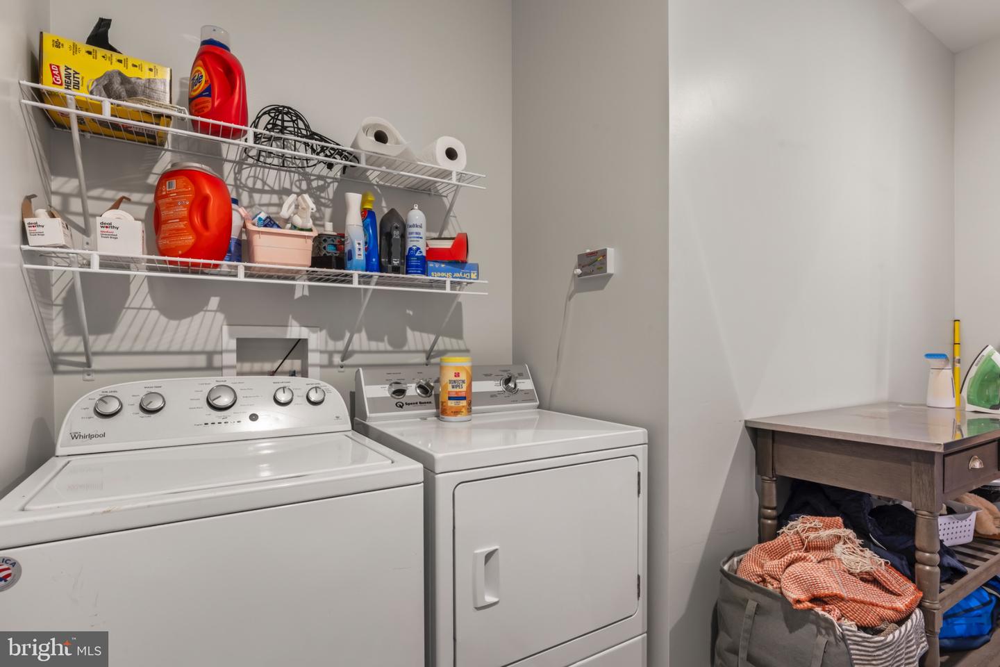 12300 MEADOWLAND LN, NOKESVILLE, Virginia 20181, 5 Bedrooms Bedrooms, 13 Rooms Rooms,3 BathroomsBathrooms,Residential,For sale,12300 MEADOWLAND LN,VAPW2109610 MLS # VAPW2109610