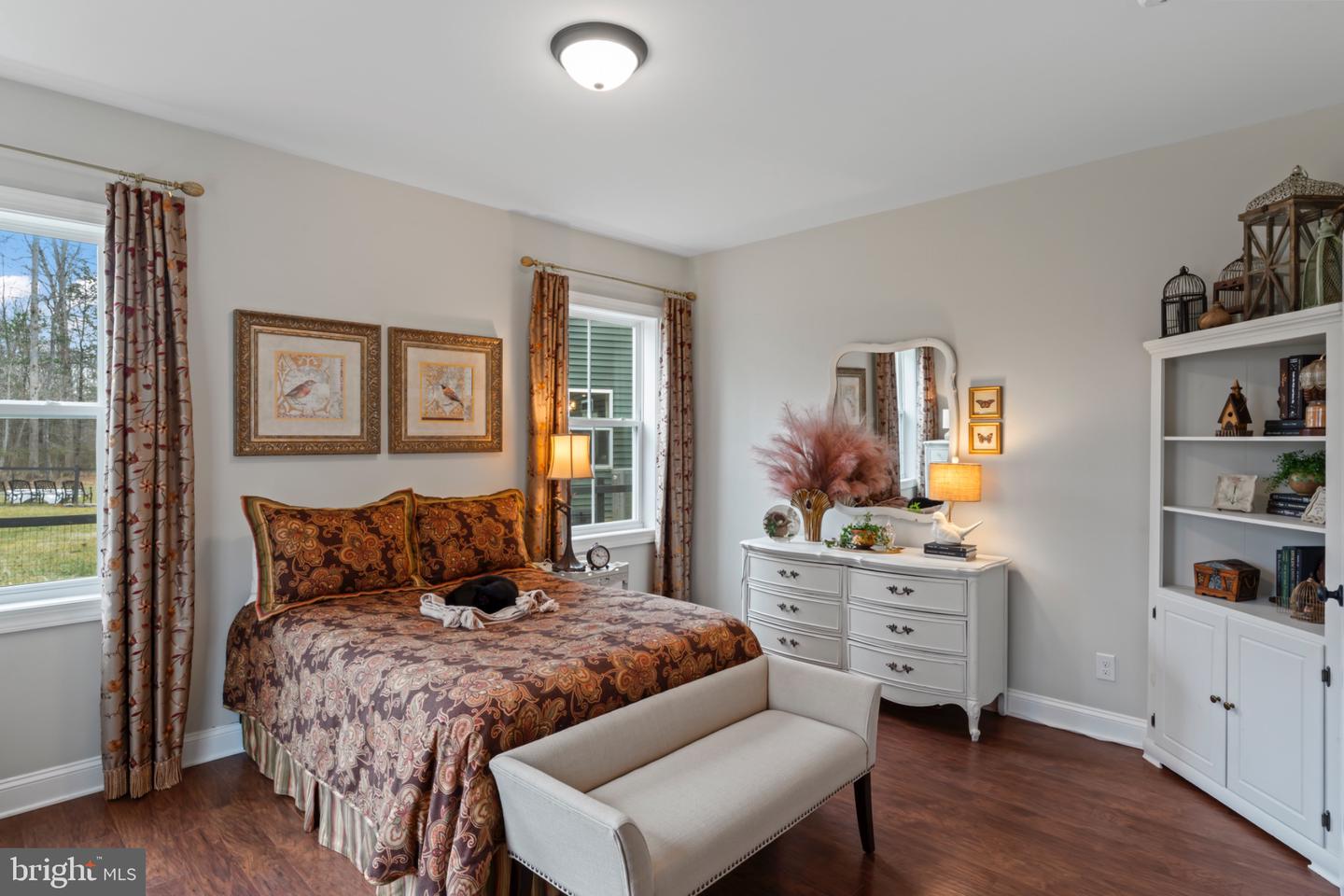 12300 MEADOWLAND LN, NOKESVILLE, Virginia 20181, 5 Bedrooms Bedrooms, 13 Rooms Rooms,3 BathroomsBathrooms,Residential,For sale,12300 MEADOWLAND LN,VAPW2109610 MLS # VAPW2109610