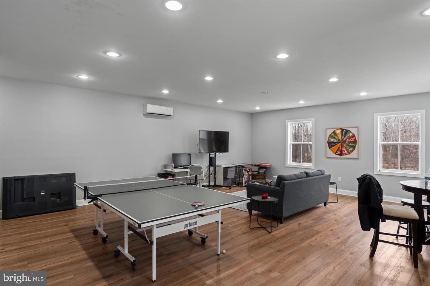 12300 MEADOWLAND LN, NOKESVILLE, Virginia 20181, 5 Bedrooms Bedrooms, 13 Rooms Rooms,3 BathroomsBathrooms,Residential,For sale,12300 MEADOWLAND LN,VAPW2109610 MLS # VAPW2109610