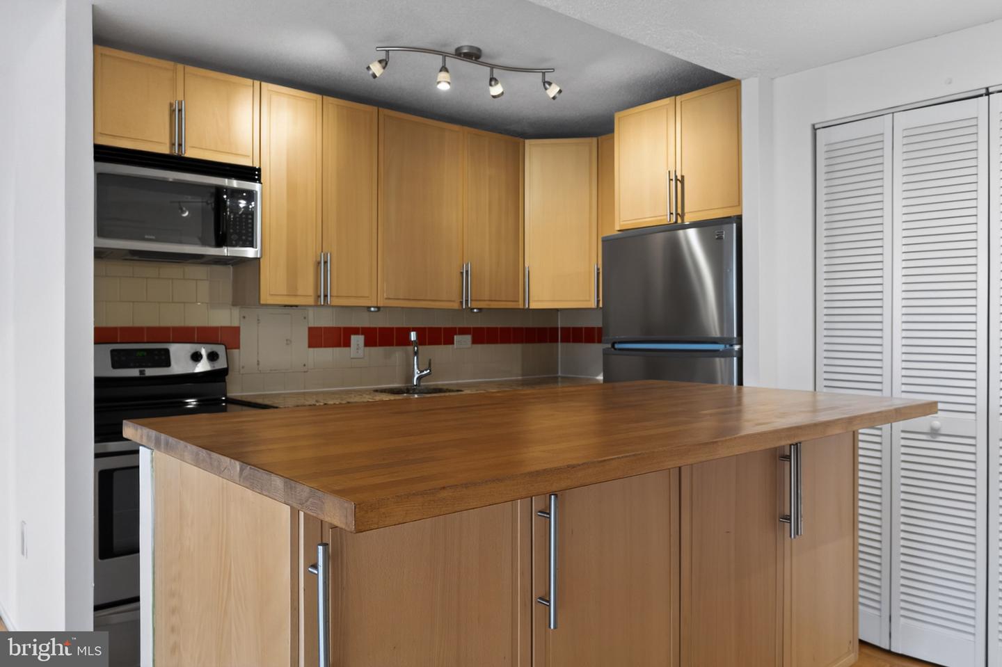 1311 DELAWARE AVE SW #S231, WASHINGTON, District Of Columbia 20024, 2 Bedrooms Bedrooms, ,1 BathroomBathrooms,Residential,For sale,1311 DELAWARE AVE SW #S231,DCDC2239134 MLS # DCDC2239134