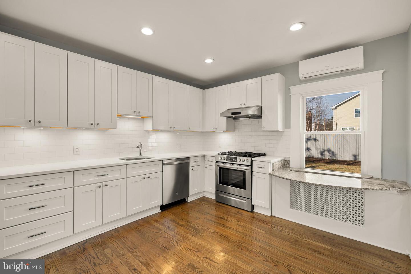 1308 LAWRENCE ST NE, WASHINGTON, District Of Columbia 20017, 4 Bedrooms Bedrooms, ,3 BathroomsBathrooms,Residential,For sale,1308 LAWRENCE ST NE,DCDC2239466 MLS # DCDC2239466