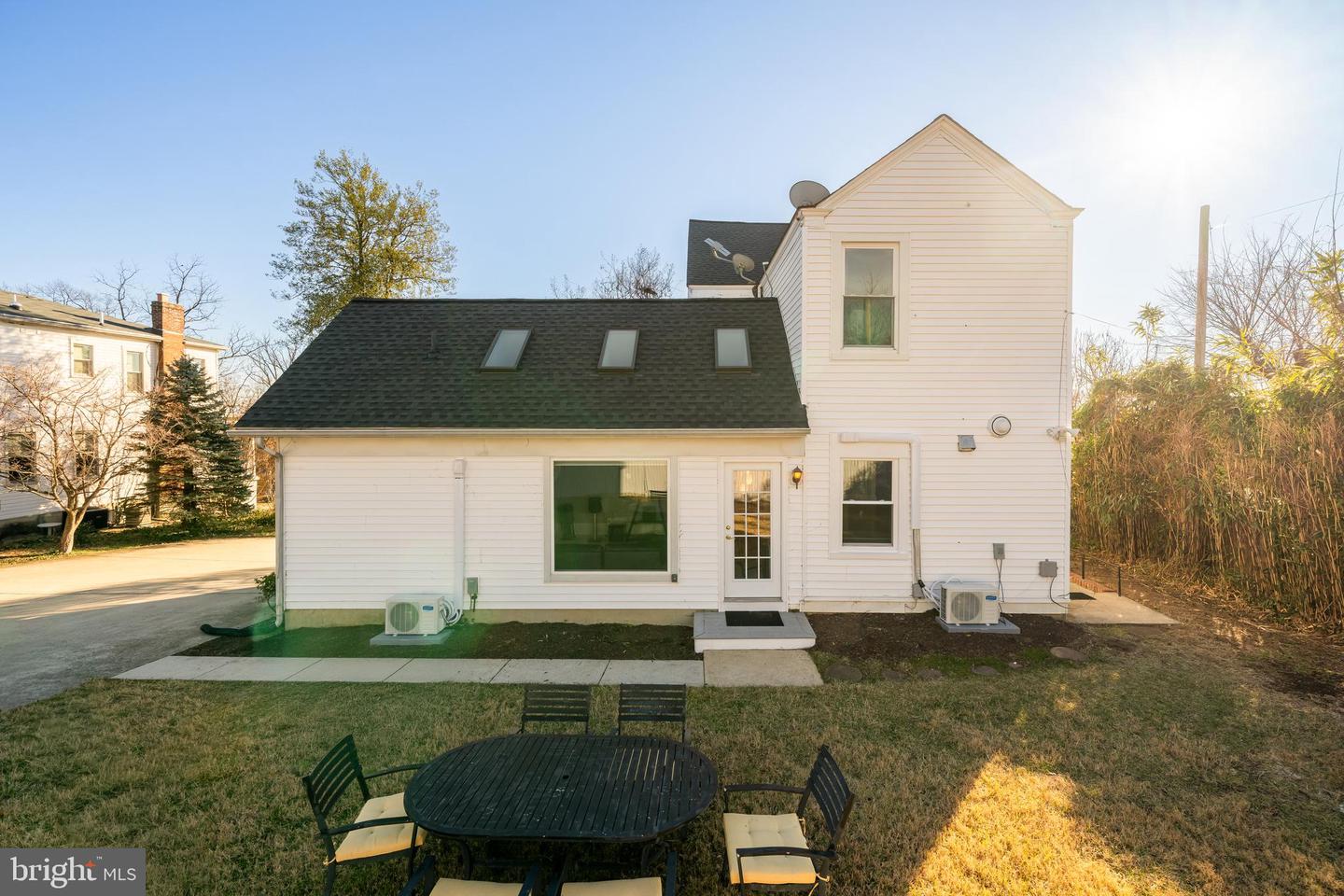 1308 LAWRENCE ST NE, WASHINGTON, District Of Columbia 20017, 4 Bedrooms Bedrooms, ,3 BathroomsBathrooms,Residential,For sale,1308 LAWRENCE ST NE,DCDC2239466 MLS # DCDC2239466