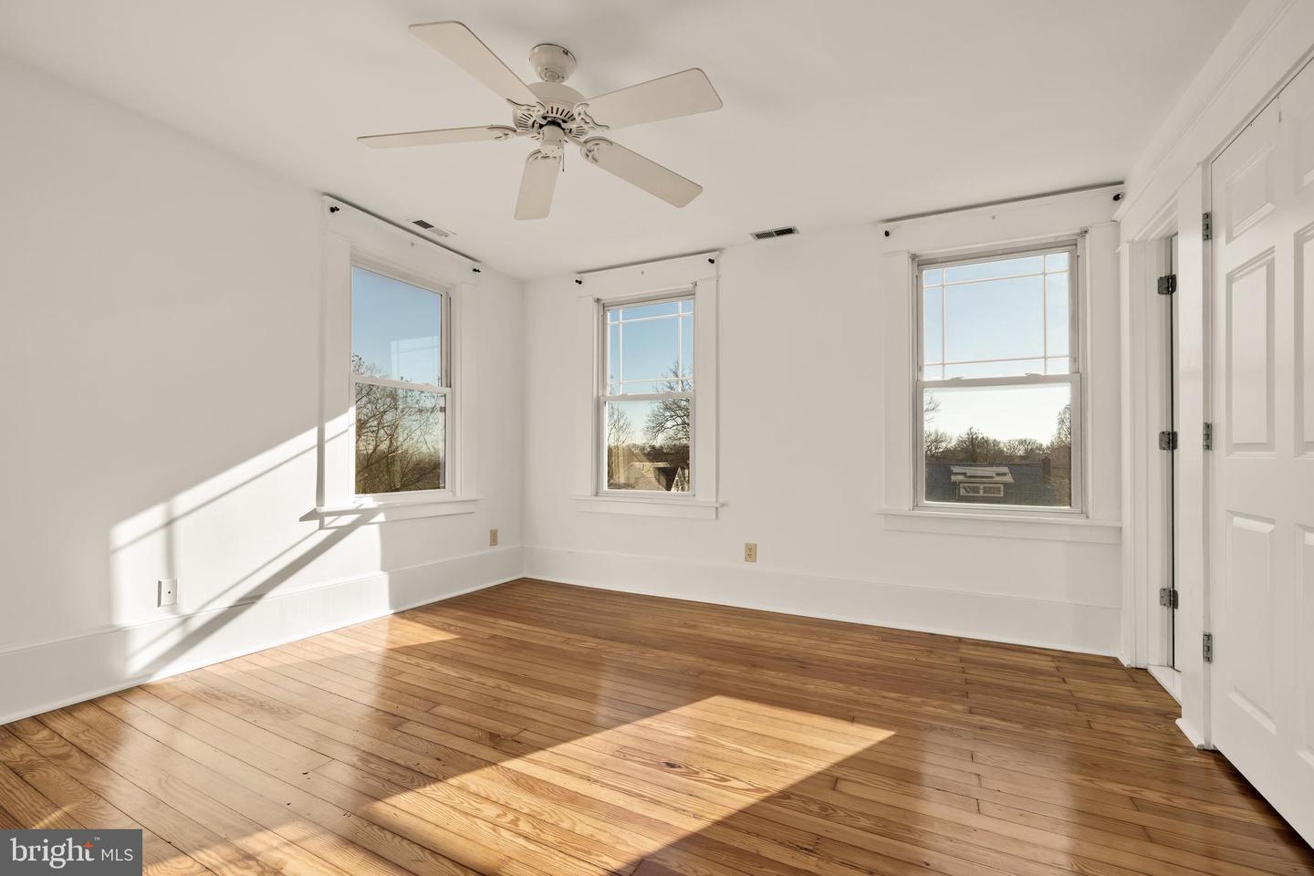 1308 LAWRENCE ST NE, WASHINGTON, District Of Columbia 20017, 4 Bedrooms Bedrooms, ,3 BathroomsBathrooms,Residential,For sale,1308 LAWRENCE ST NE,DCDC2239466 MLS # DCDC2239466