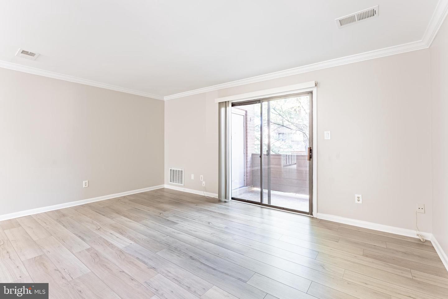 3708A STEPPES CT, FALLS CHURCH, Virginia 22041, 2 Bedrooms Bedrooms, ,2 BathroomsBathrooms,Residential,For sale,3708A STEPPES CT,VAFX2284170 MLS # VAFX2284170 3708A STEPPES CT, FALLS CHURCH, Virginia 22041, 2 Bedrooms Bedrooms, ,2 BathroomsBathrooms,Residential,For sale,3708A STEPPES CT,VAFX2284170 MLS # VAFX2284170