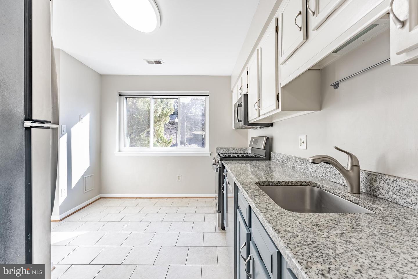 3708A STEPPES CT, FALLS CHURCH, Virginia 22041, 2 Bedrooms Bedrooms, ,2 BathroomsBathrooms,Residential,For sale,3708A STEPPES CT,VAFX2284170 MLS # VAFX2284170 3708A STEPPES CT, FALLS CHURCH, Virginia 22041, 2 Bedrooms Bedrooms, ,2 BathroomsBathrooms,Residential,For sale,3708A STEPPES CT,VAFX2284170 MLS # VAFX2284170