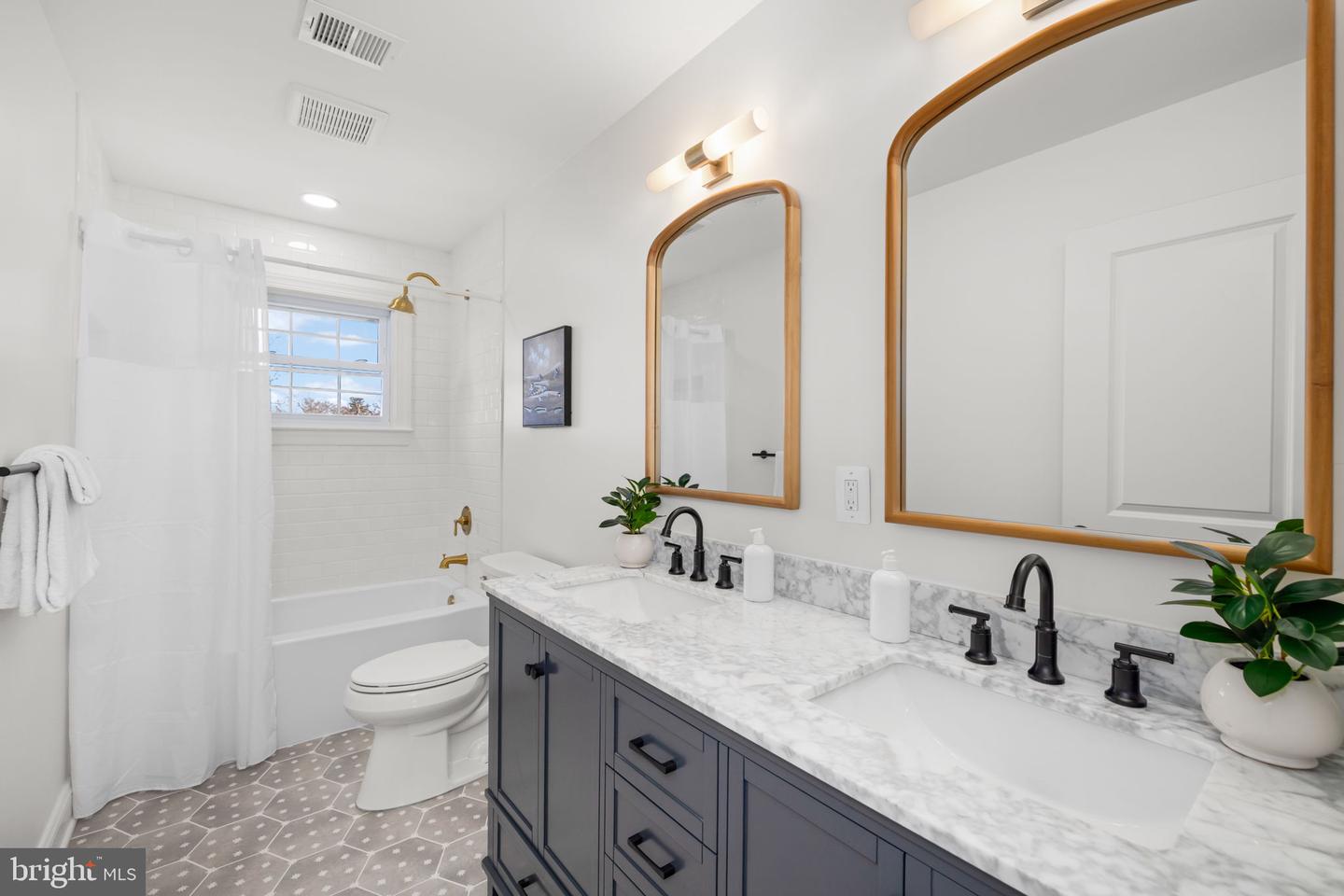 2612 STIRRUP LN, ALEXANDRIA, Virginia 22308, 4 Bedrooms Bedrooms, ,2 BathroomsBathrooms,Residential,For sale,2612 STIRRUP LN,VAFX2284186 MLS # VAFX2284186 2612 STIRRUP LN, ALEXANDRIA, Virginia 22308, 4 Bedrooms Bedrooms, ,2 BathroomsBathrooms,Residential,For sale,2612 STIRRUP LN,VAFX2284186 MLS # VAFX2284186