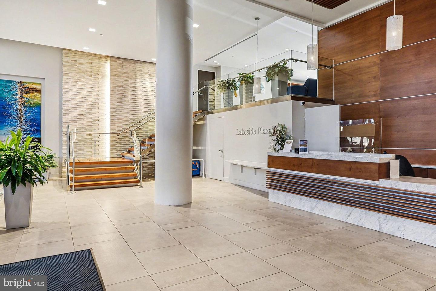 3800 POWELL LN #920, FALLS CHURCH, Virginia 22041, 2 Bedrooms Bedrooms, ,2 BathroomsBathrooms,Residential,For sale,3800 POWELL LN #920,VAFX2284632 MLS # VAFX2284632