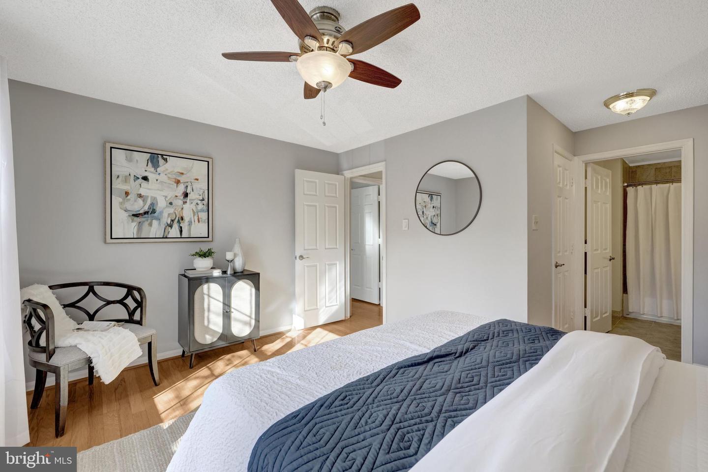 3802 GREEN RIDGE CT #202, FAIRFAX, Virginia 22033, 2 Bedrooms Bedrooms, ,2 BathroomsBathrooms,Residential,For sale,3802 GREEN RIDGE CT #202,VAFX2284708 MLS # VAFX2284708 3802 GREEN RIDGE CT #202, FAIRFAX, Virginia 22033, 2 Bedrooms Bedrooms, ,2 BathroomsBathrooms,Residential,For sale,3802 GREEN RIDGE CT #202,VAFX2284708 MLS # VAFX2284708