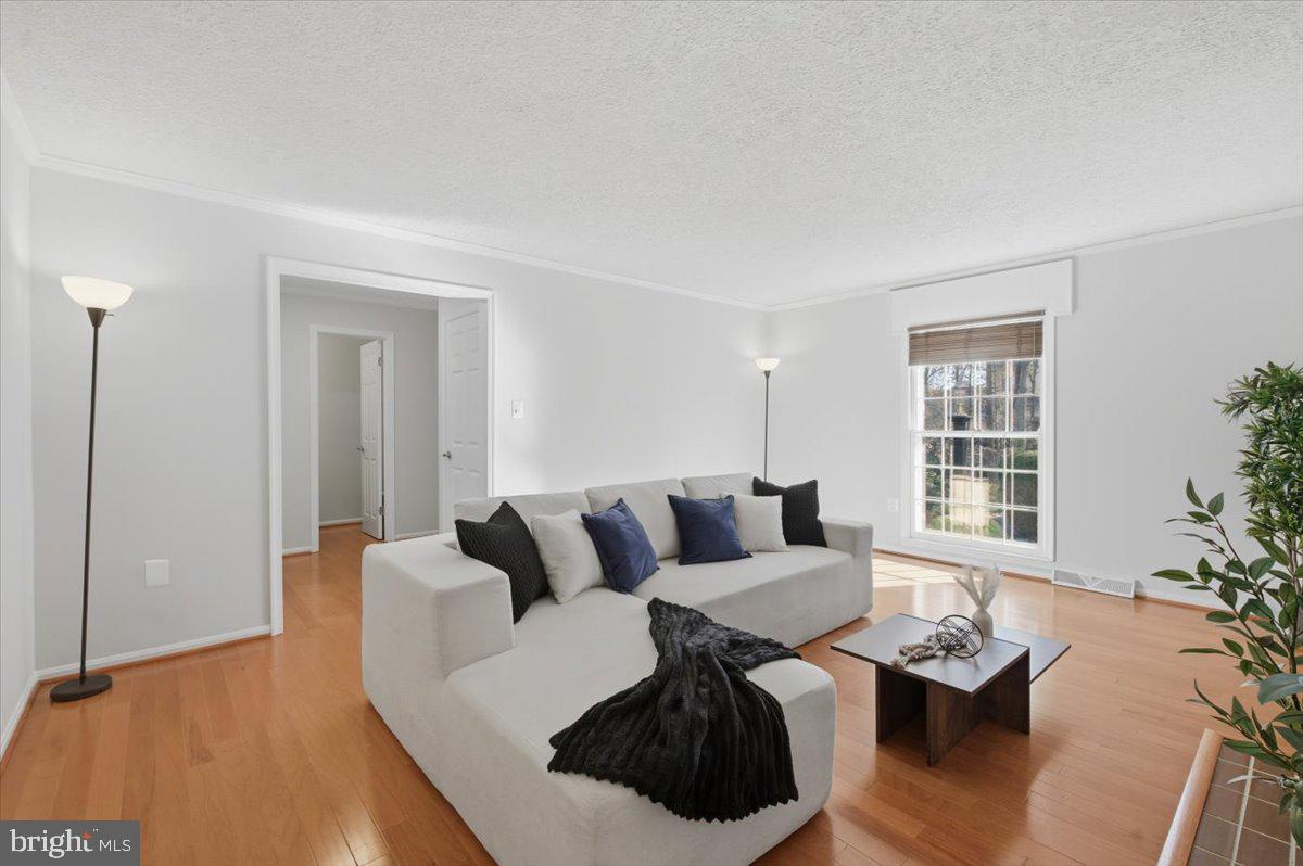 8924 PEORIA CT, SPRINGFIELD, Virginia 22153, 4 Bedrooms Bedrooms, ,2 BathroomsBathrooms,Residential,For sale,8924 PEORIA CT,VAFX2284816 MLS # VAFX2284816 8924 PEORIA CT, SPRINGFIELD, Virginia 22153, 4 Bedrooms Bedrooms, ,2 BathroomsBathrooms,Residential,For sale,8924 PEORIA CT,VAFX2284816 MLS # VAFX2284816