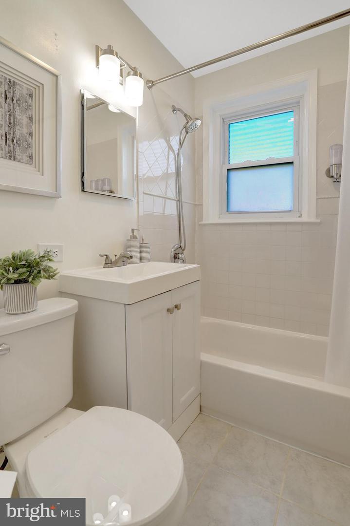 2137 S POLLARD ST, ARLINGTON, Virginia 22204, 2 Bedrooms Bedrooms, ,2 BathroomsBathrooms,Residential,For sale,2137 S POLLARD ST,VAAR2067526 MLS # VAAR2067526 2137 S POLLARD ST, ARLINGTON, Virginia 22204, 2 Bedrooms Bedrooms, ,2 BathroomsBathrooms,Residential,For sale,2137 S POLLARD ST,VAAR2067526 MLS # VAAR2067526