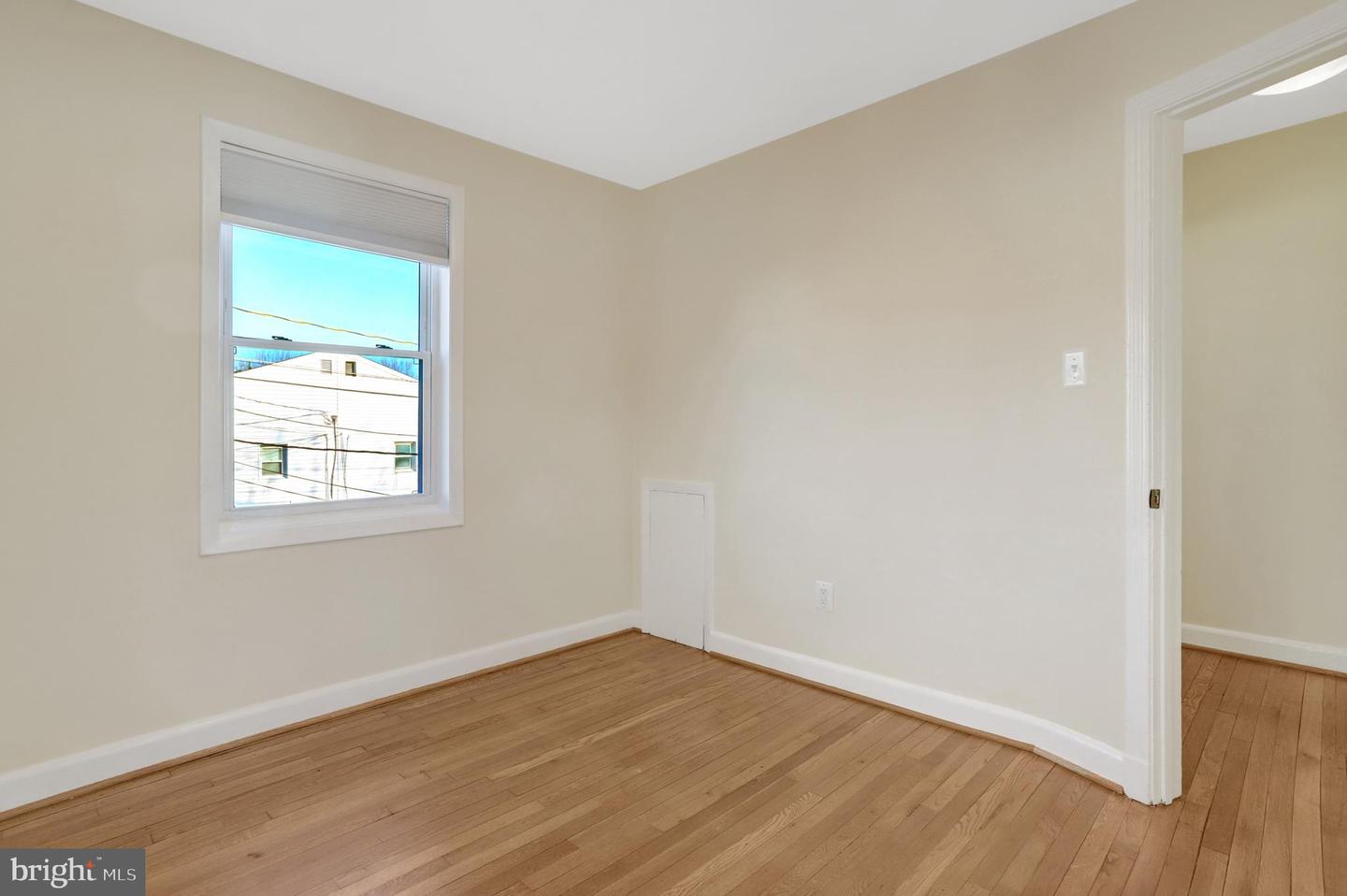 2137 S POLLARD ST, ARLINGTON, Virginia 22204, 2 Bedrooms Bedrooms, ,2 BathroomsBathrooms,Residential,For sale,2137 S POLLARD ST,VAAR2067526 MLS # VAAR2067526 2137 S POLLARD ST, ARLINGTON, Virginia 22204, 2 Bedrooms Bedrooms, ,2 BathroomsBathrooms,Residential,For sale,2137 S POLLARD ST,VAAR2067526 MLS # VAAR2067526