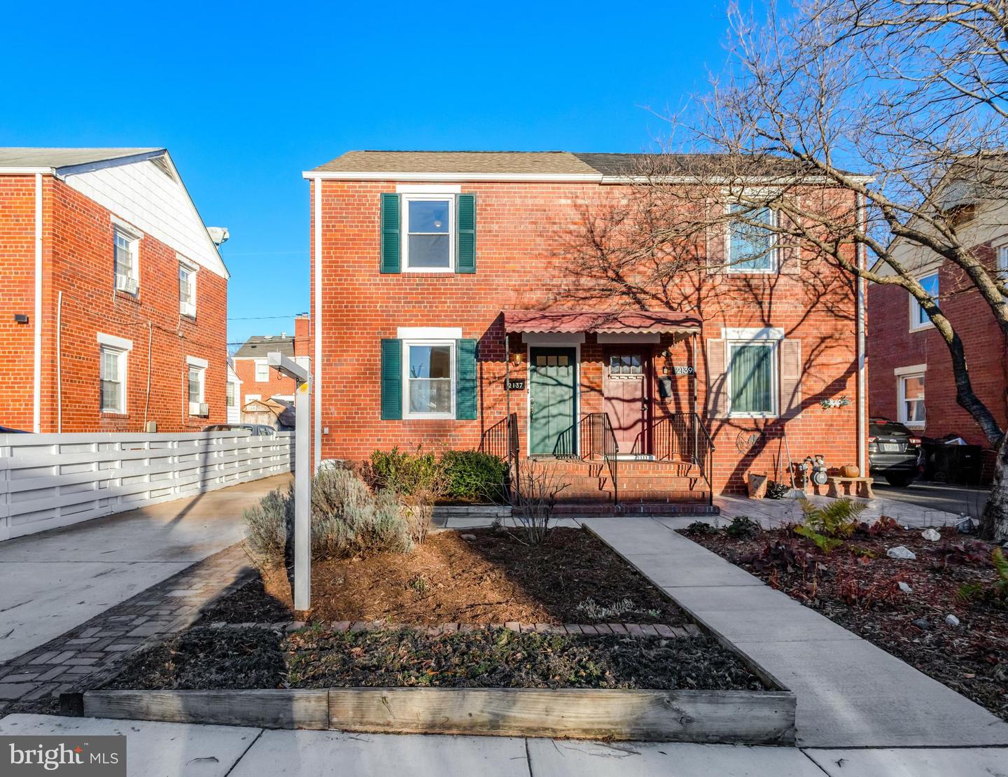 2137 S POLLARD ST, ARLINGTON, Virginia 22204, 2 Bedrooms Bedrooms, ,2 BathroomsBathrooms,Residential,For sale,2137 S POLLARD ST,VAAR2067526 MLS # VAAR2067526 2137 S POLLARD ST, ARLINGTON, Virginia 22204, 2 Bedrooms Bedrooms, ,2 BathroomsBathrooms,Residential,For sale,2137 S POLLARD ST,VAAR2067526 MLS # VAAR2067526