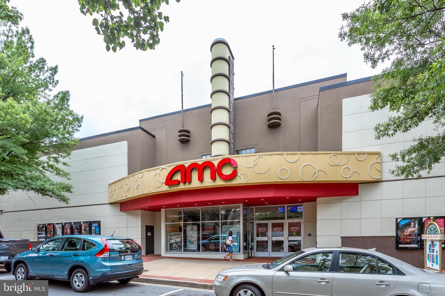 2137 S POLLARD ST, ARLINGTON, Virginia 22204, 2 Bedrooms Bedrooms, ,2 BathroomsBathrooms,Residential,For sale,2137 S POLLARD ST,VAAR2067526 MLS # VAAR2067526 2137 S POLLARD ST, ARLINGTON, Virginia 22204, 2 Bedrooms Bedrooms, ,2 BathroomsBathrooms,Residential,For sale,2137 S POLLARD ST,VAAR2067526 MLS # VAAR2067526