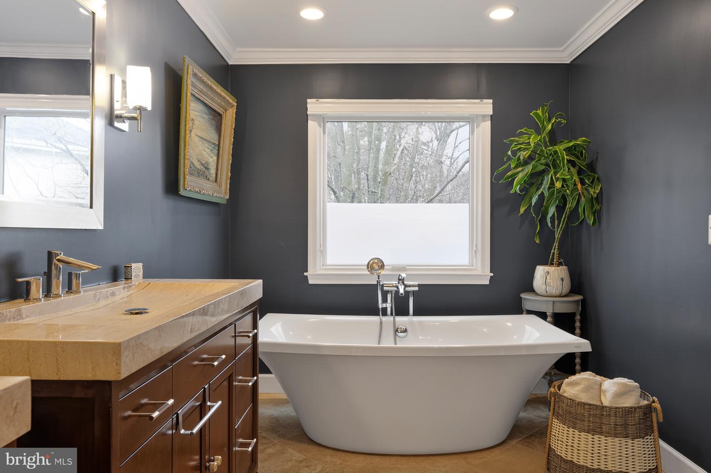 6027 REDWOOD LN, ALEXANDRIA, Virginia 22310, 5 Bedrooms Bedrooms, ,3 BathroomsBathrooms,Residential,For sale,6027 REDWOOD LN,VAFX2284936 MLS # VAFX2284936