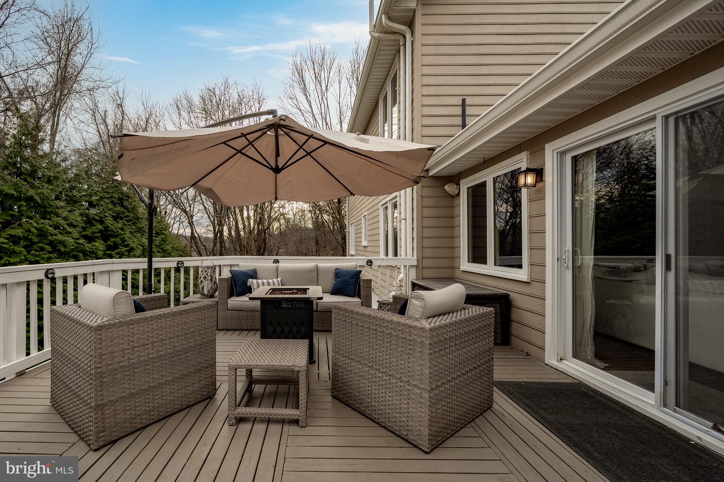 6027 REDWOOD LN, ALEXANDRIA, Virginia 22310, 5 Bedrooms Bedrooms, ,3 BathroomsBathrooms,Residential,For sale,6027 REDWOOD LN,VAFX2284936 MLS # VAFX2284936