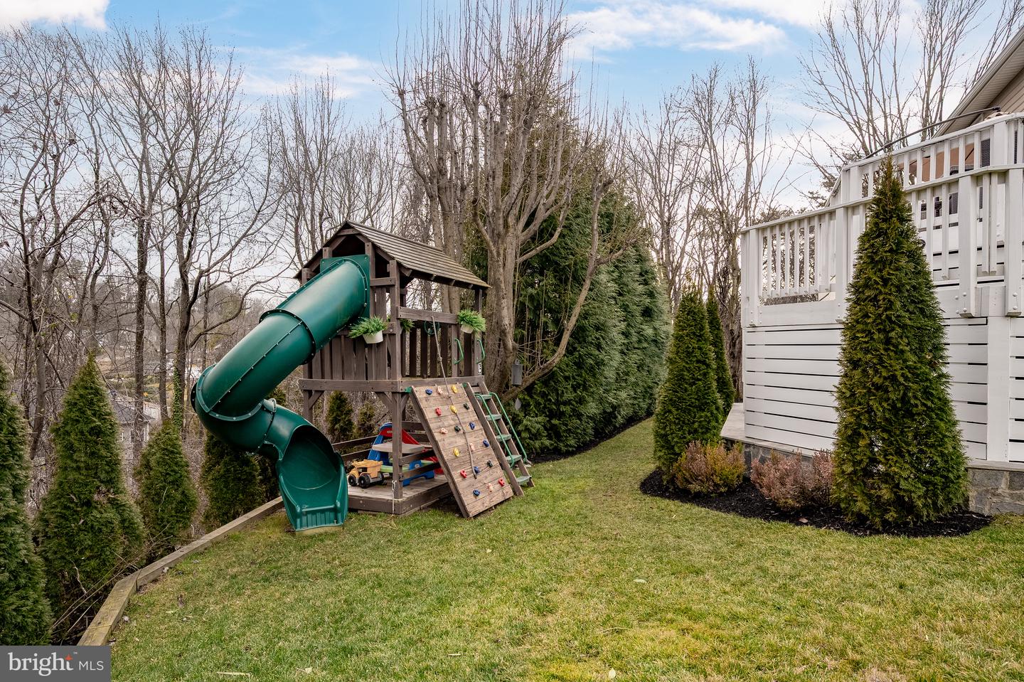 6027 REDWOOD LN, ALEXANDRIA, Virginia 22310, 5 Bedrooms Bedrooms, ,3 BathroomsBathrooms,Residential,For sale,6027 REDWOOD LN,VAFX2284936 MLS # VAFX2284936