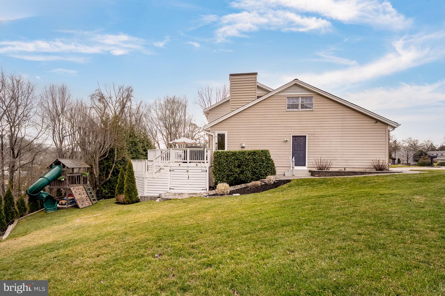 6027 REDWOOD LN, ALEXANDRIA, Virginia 22310, 5 Bedrooms Bedrooms, ,3 BathroomsBathrooms,Residential,For sale,6027 REDWOOD LN,VAFX2284936 MLS # VAFX2284936