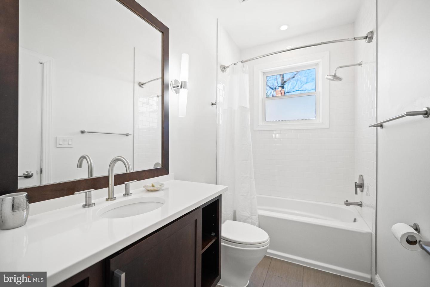 4725 MASSACHUSETTS AVE NW, WASHINGTON, District Of Columbia 20016, 6 Bedrooms Bedrooms, ,4 BathroomsBathrooms,Residential,For sale,4725 MASSACHUSETTS AVE NW,DCDC2240678 MLS # DCDC2240678