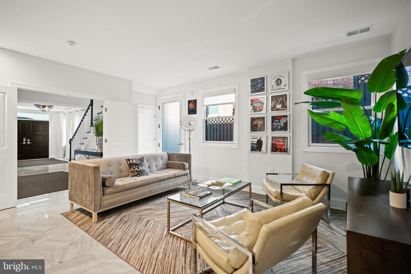 4725 MASSACHUSETTS AVE NW, WASHINGTON, District Of Columbia 20016, 6 Bedrooms Bedrooms, ,4 BathroomsBathrooms,Residential,For sale,4725 MASSACHUSETTS AVE NW,DCDC2240678 MLS # DCDC2240678