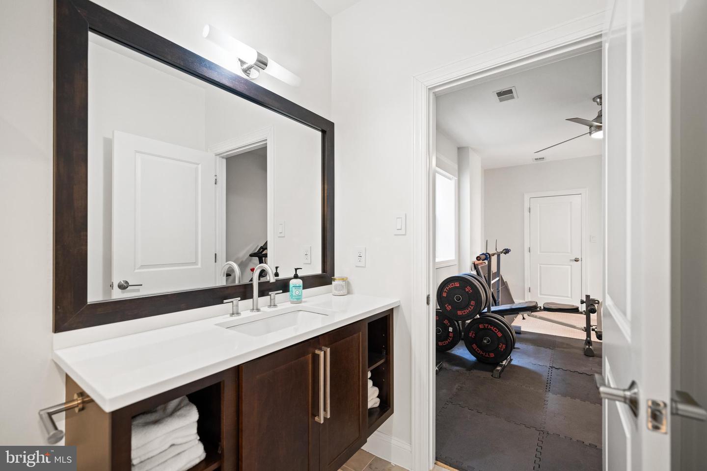 4725 MASSACHUSETTS AVE NW, WASHINGTON, District Of Columbia 20016, 6 Bedrooms Bedrooms, ,4 BathroomsBathrooms,Residential,For sale,4725 MASSACHUSETTS AVE NW,DCDC2240678 MLS # DCDC2240678