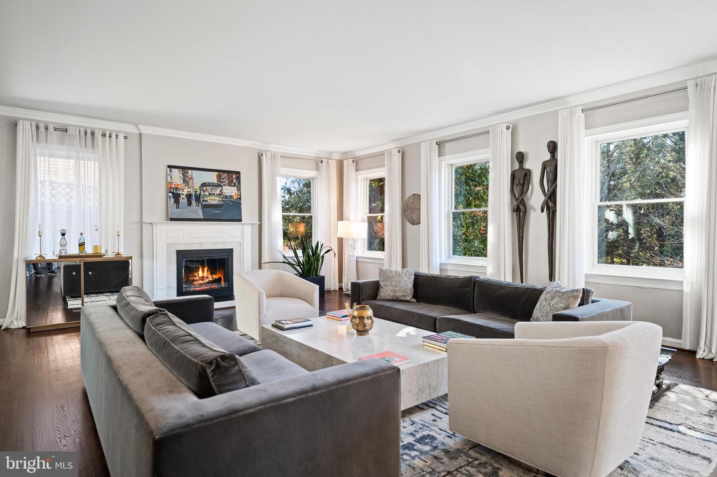 4725 MASSACHUSETTS AVE NW, WASHINGTON, District Of Columbia 20016, 6 Bedrooms Bedrooms, ,4 BathroomsBathrooms,Residential,For sale,4725 MASSACHUSETTS AVE NW,DCDC2240678 MLS # DCDC2240678